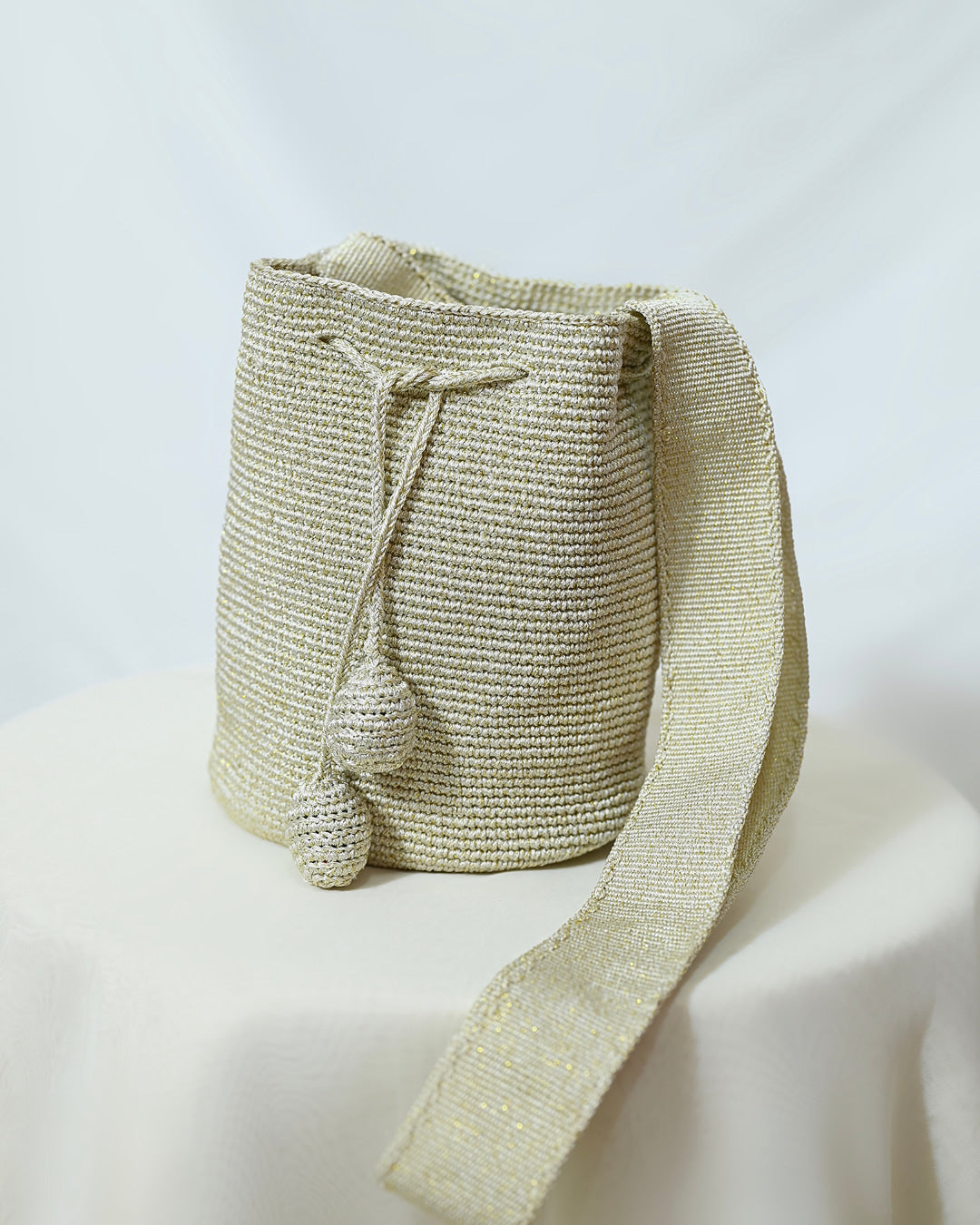 Mochila brillo sedoso champagne