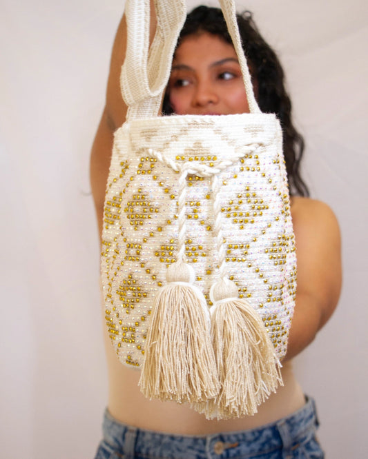Mochila aura dorada